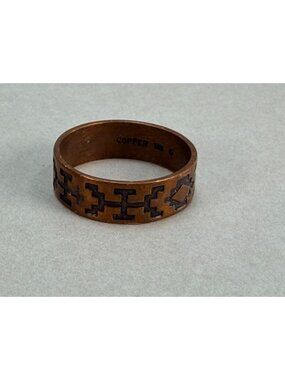 Vintage Copper Southwestern Geometric Band Ring Native Signed Size 8.5